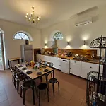 Villa Belvedere D'ajaccio, Entiere Vue Pour 2 A 10 Voyageurs