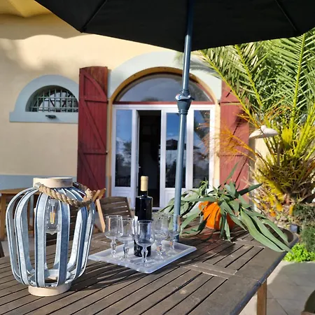 Belvedere D'ajaccio, Entiere Vue Pour 2 A 10 Voyageurs Villa Ajaccio (Corsica)