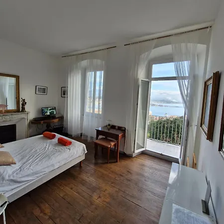 Villa Belvedere D'ajaccio, Entiere Vue Pour 2 A 10 Voyageurs Ajaccio (Corsica)