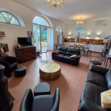 Belvedere D'ajaccio, Entiere Vue Pour 2 A 10 Voyageurs Villa Ajaccio (Corsica)