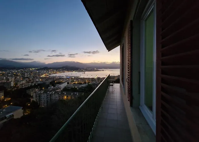 Vila Belvedere D'ajaccio, Entiere Vue Pour 2 A 10 Voyageurs Ajaccio (Corsica)