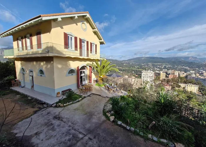 Belvedere D'ajaccio, Entiere Vue Pour 2 A 10 Voyageurs *